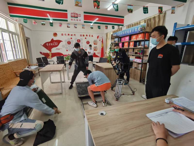 追星女孩心理学分析报告：普陀区广告片拍摄公司揭秘饭圈应援式传播逻辑
